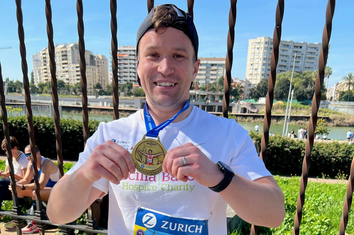 Ben takes on Seville Marathon in memory of his mum